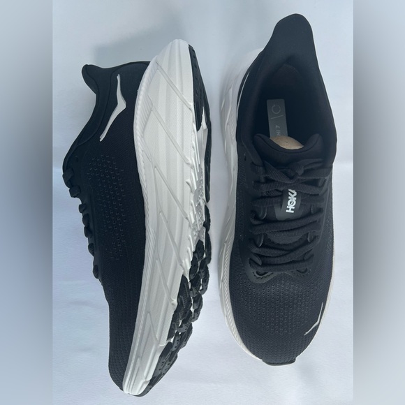 HOKA ONE ONE Arahi 7 Wide Women’s Sneaker Size:6.5D  Brand New with Box - Picture 4 of 8